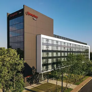 3* فندق Hampton By Hilton Reduta