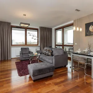 Mokotow Obrzezna By Renters Варшава