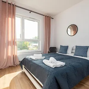 Nowy Sluzewiec 21 By Homeprime Warszawa